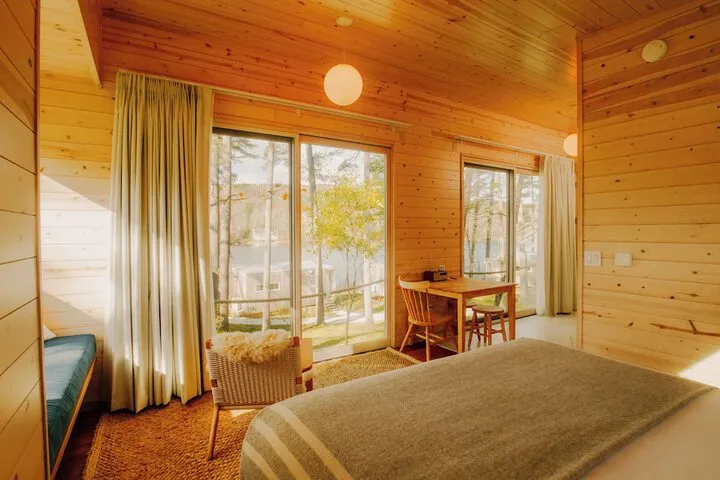 Room 5 of 64