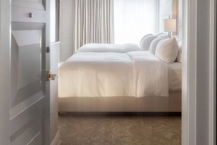Room 4 of 54