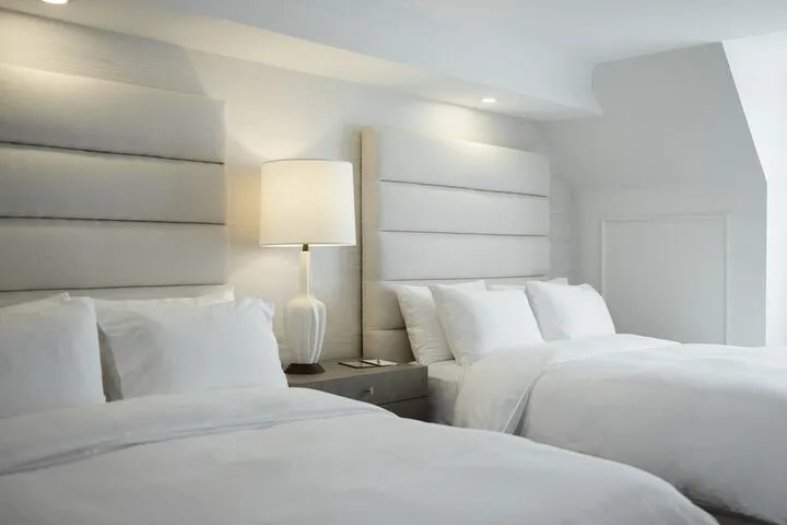 Room 2 of 54