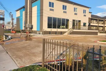 Liv Inn and Suites