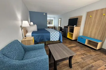 Days Inn by Wyndham Gainesville Hospital / University Area