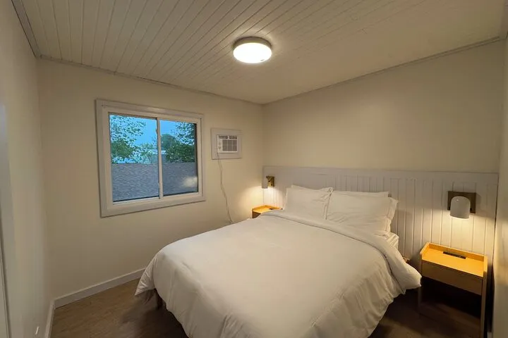 Room 5 of 91