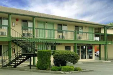 Sunrise Inn