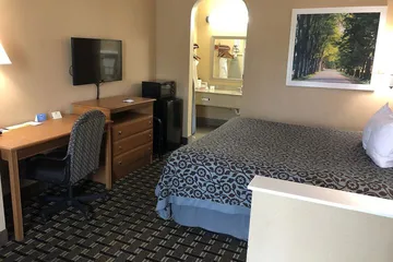 Days Inn by Wyndham Columbus