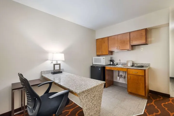 Room 5 of 36