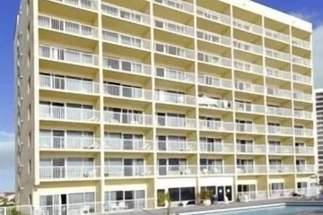 Emerald Shores Resort