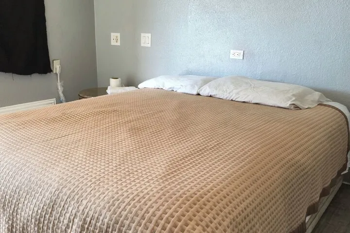 Room 3 of 13