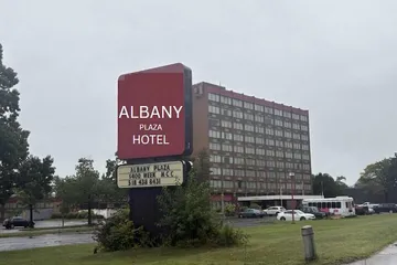 Albany Plaza Hotel