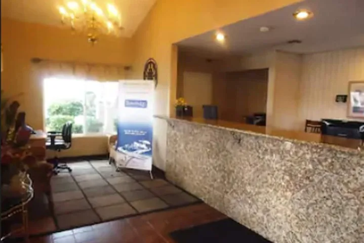 Hotel Interior 4 of 35