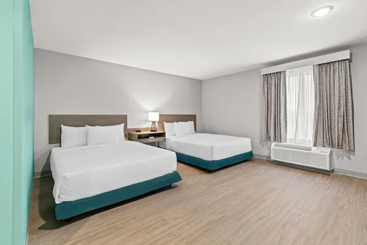 Room 4 of 31