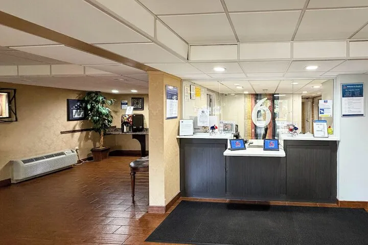 Hotel Interior 4 of 23
