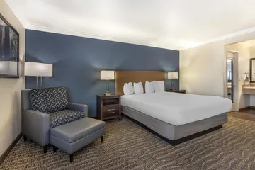 Best Western Town & Country Lodge
