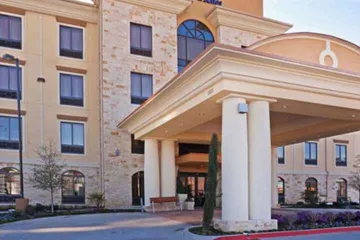 Comfort Inn & Suites Dallas Medical - Market Center