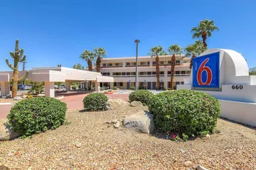 Motel 6 Palm Springs CA - Downtown