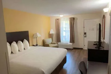 Arab Knights Inn
