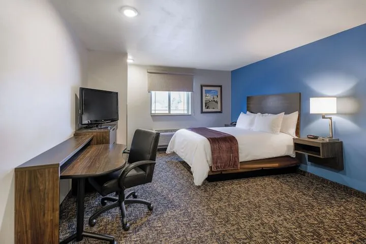 Room 5 of 20