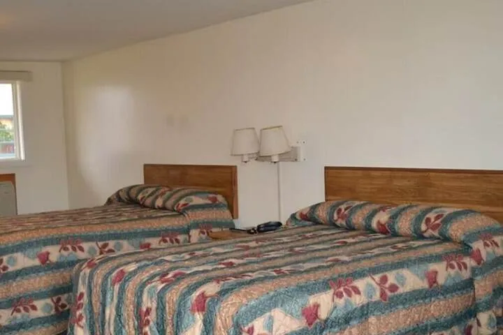 Room 3 of 17