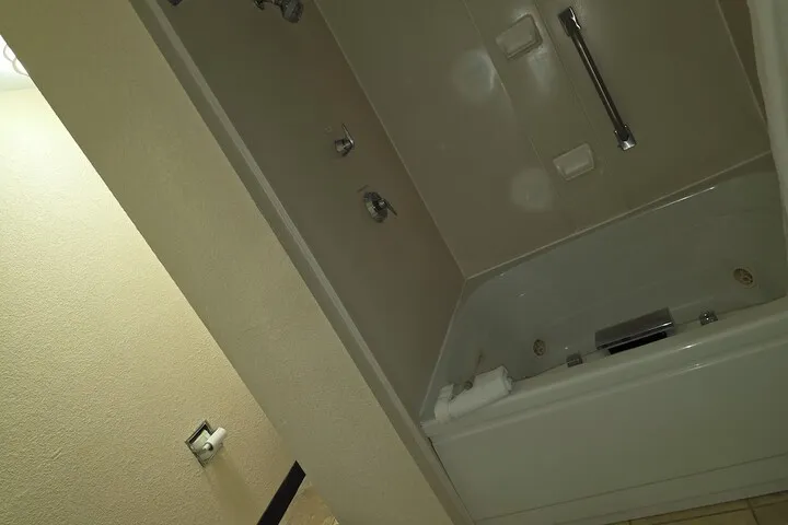Room 2 of 15