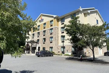 Comfort Inn & Suites Brattleboro I-91