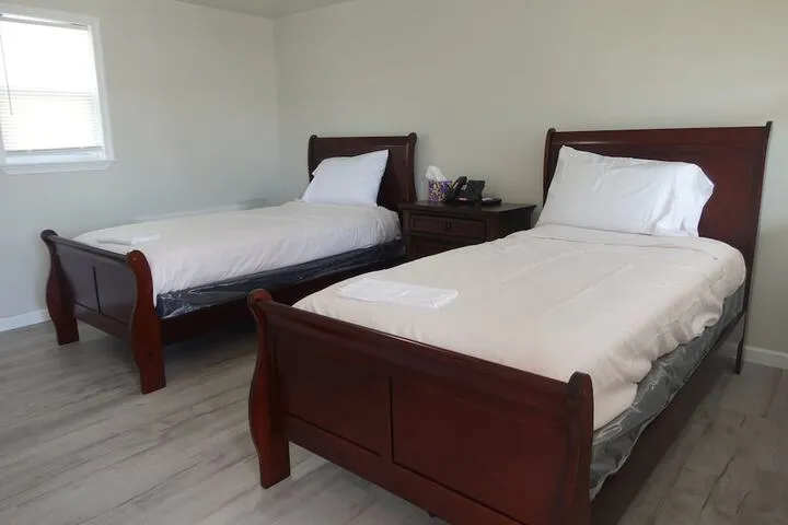 Room 4 of 11