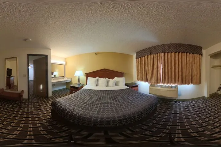 Room 4 of 41