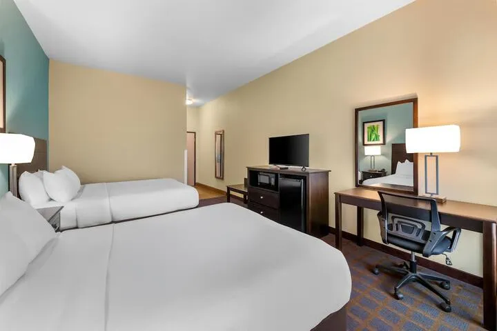 Room 5 of 30
