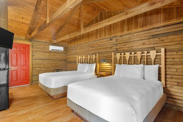 Room 3 of 35